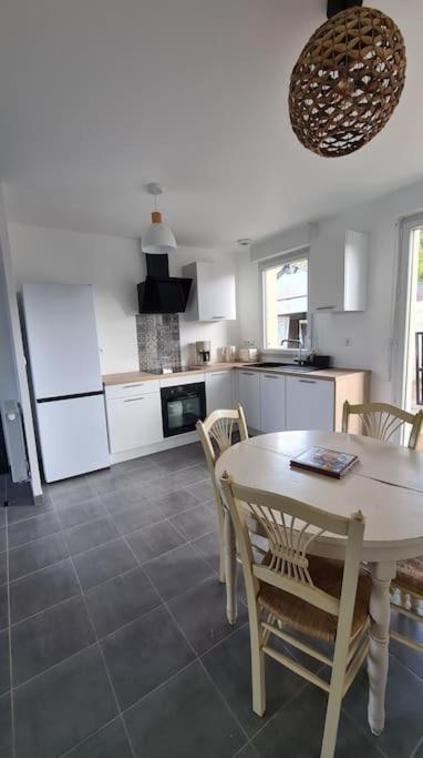 Maison Neuve - Ty Thuya - 4 Personnes Saint-Méloir-des-Ondes Dış mekan fotoğraf
